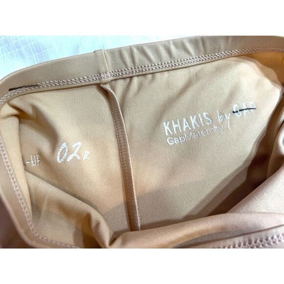Maternity Old Navy Tan Khaki Boyfriend Roll up Shorts Size 2 NWOT - Picture 5 of 5